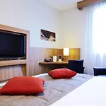 Kyriad Centre Hotel
