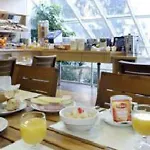 Kyriad Centre מלון טור