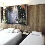 Kyriad Centre Hotel 3*