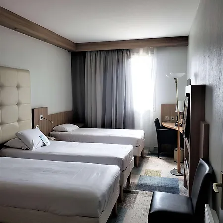 Kyriad Centre فندق تور