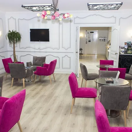 Hotel Kyriad Centre Tours