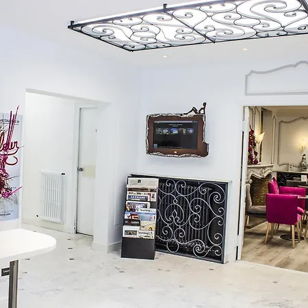 Hotel Kyriad Centre
