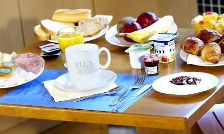 Kyriad Centre 3* تور