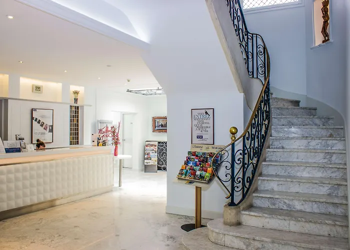 Kyriad Centre Ξενοδοχείο