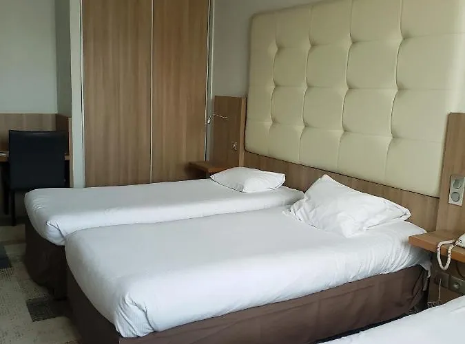 Kyriad Centre 3* Τουρ