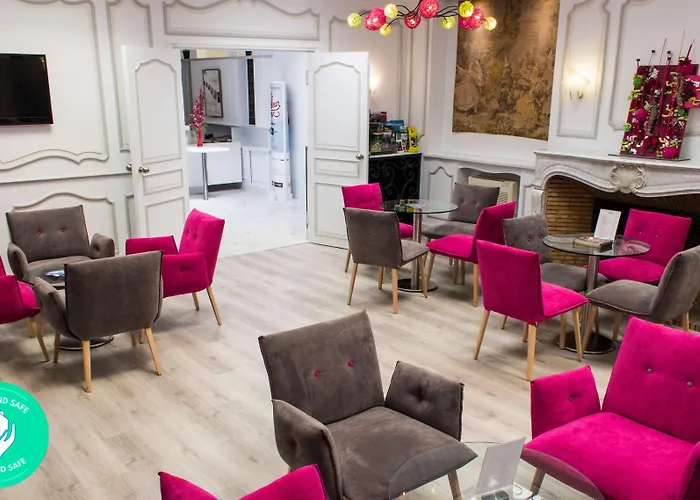 Kyriad Centre Ξενοδοχείο 3*