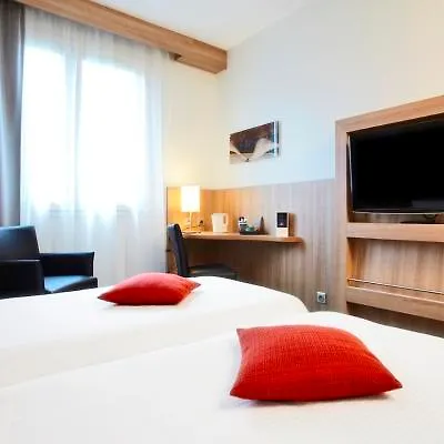 Hotel Kyriad Centre Tours